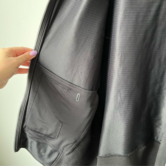 Lululemon Black Stand Out Sherpa Jacket Size 10 - Picture 11 of 14